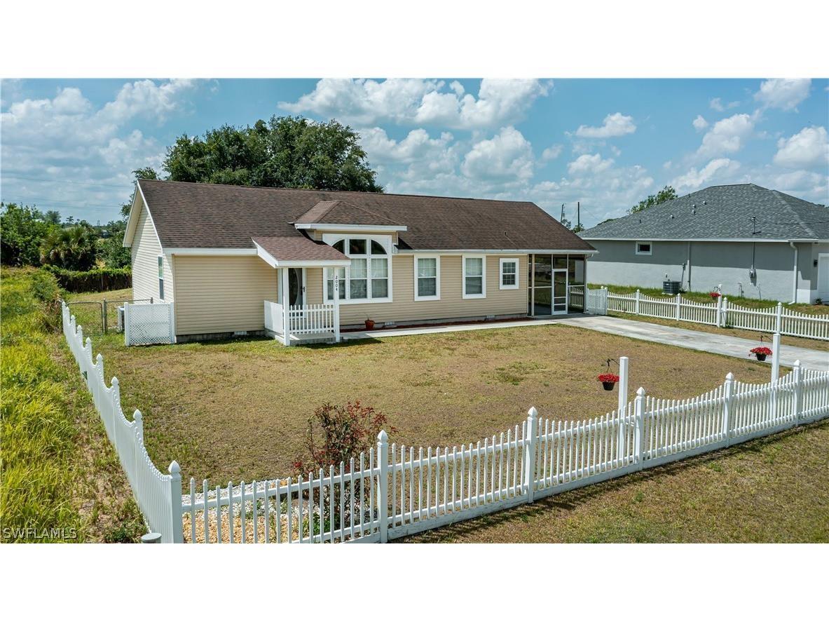 2004 Hercules Road Labelle FL 33935 224039817 image1