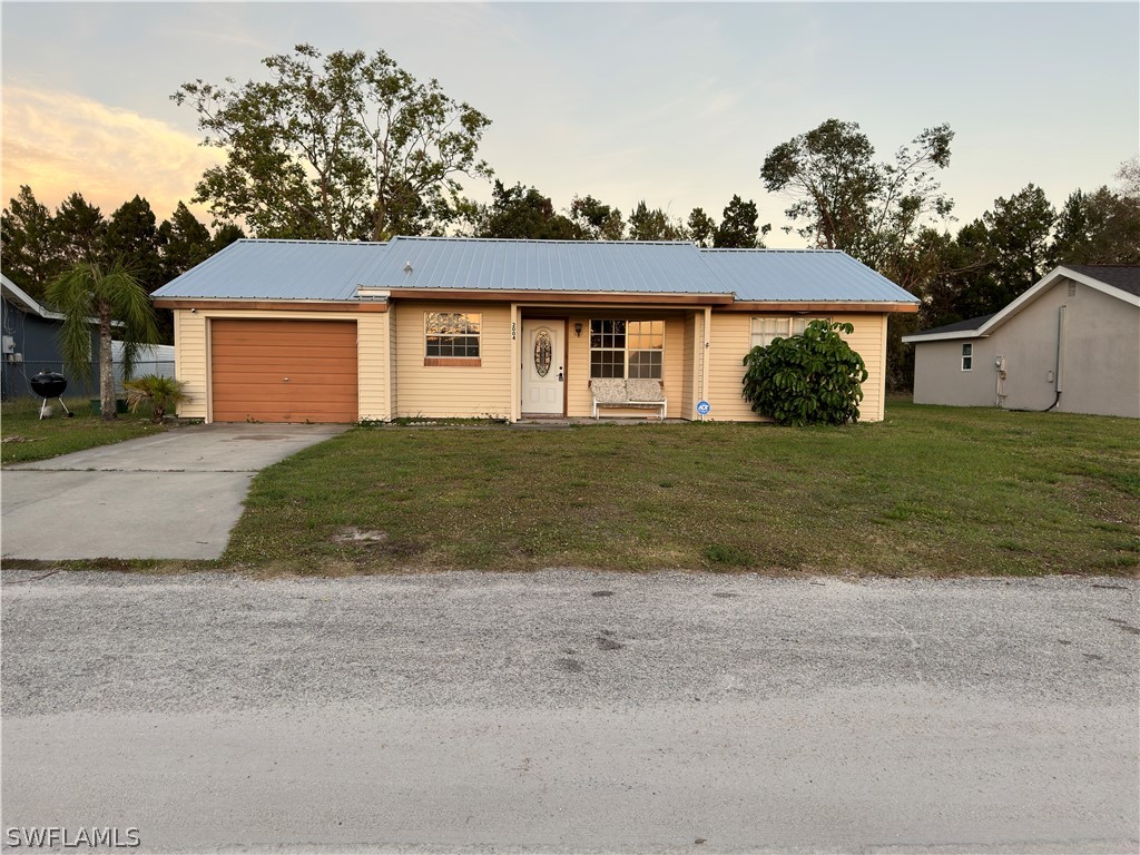 2004 Mariner Court Labelle FL 33935 222084693 image1