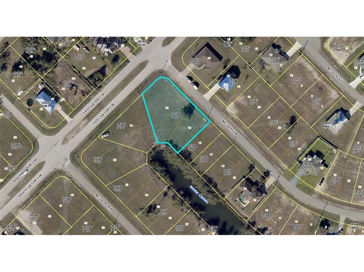 2004 NE 34th Lane Cape Coral FL 33909 223043073 image1