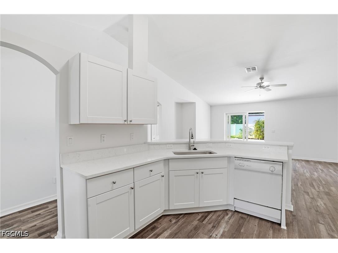 2004 NE 5th Terrace Cape Coral FL 33909 2026020527 image16