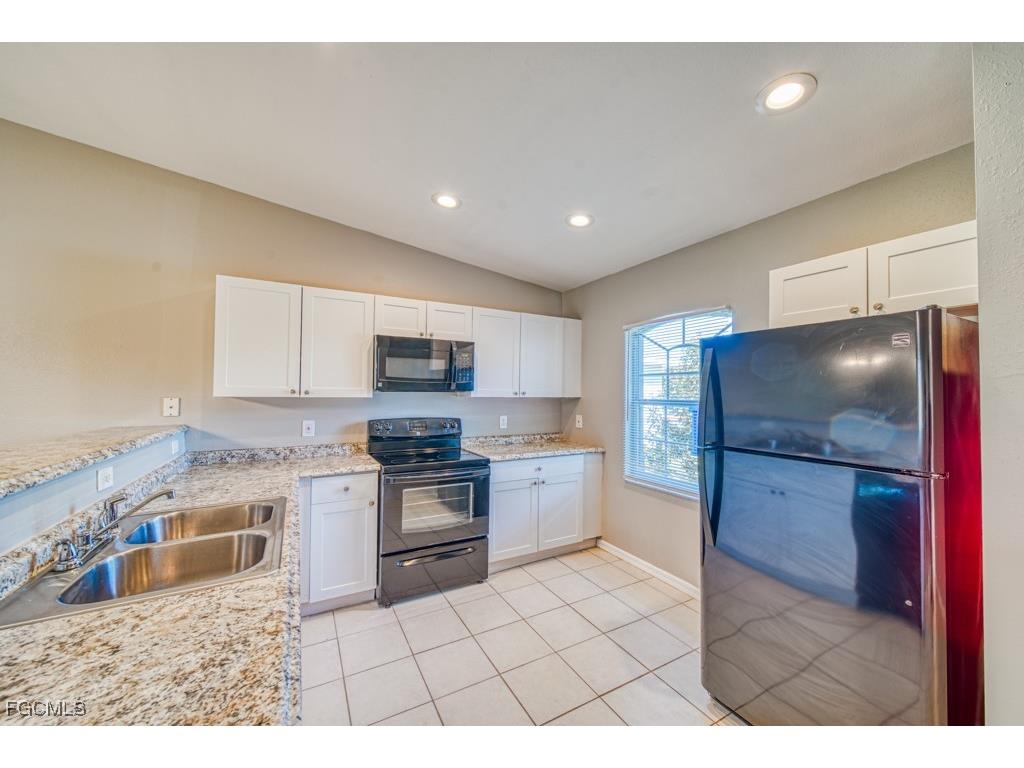 2004 NE 6th Street Cape Coral FL 33909 2025002562 image5