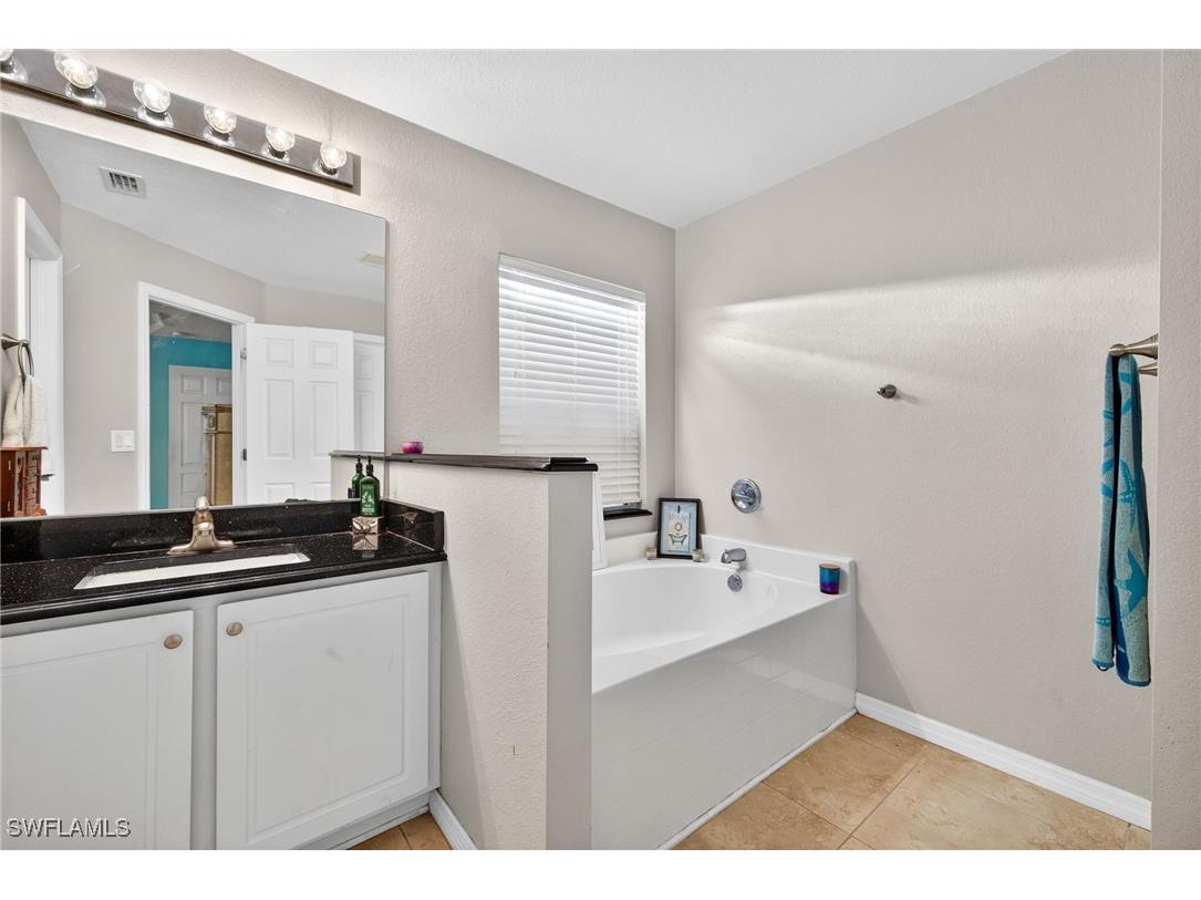 2004 NW 23rd Terrace Cape Coral FL 33993 225083485 image22