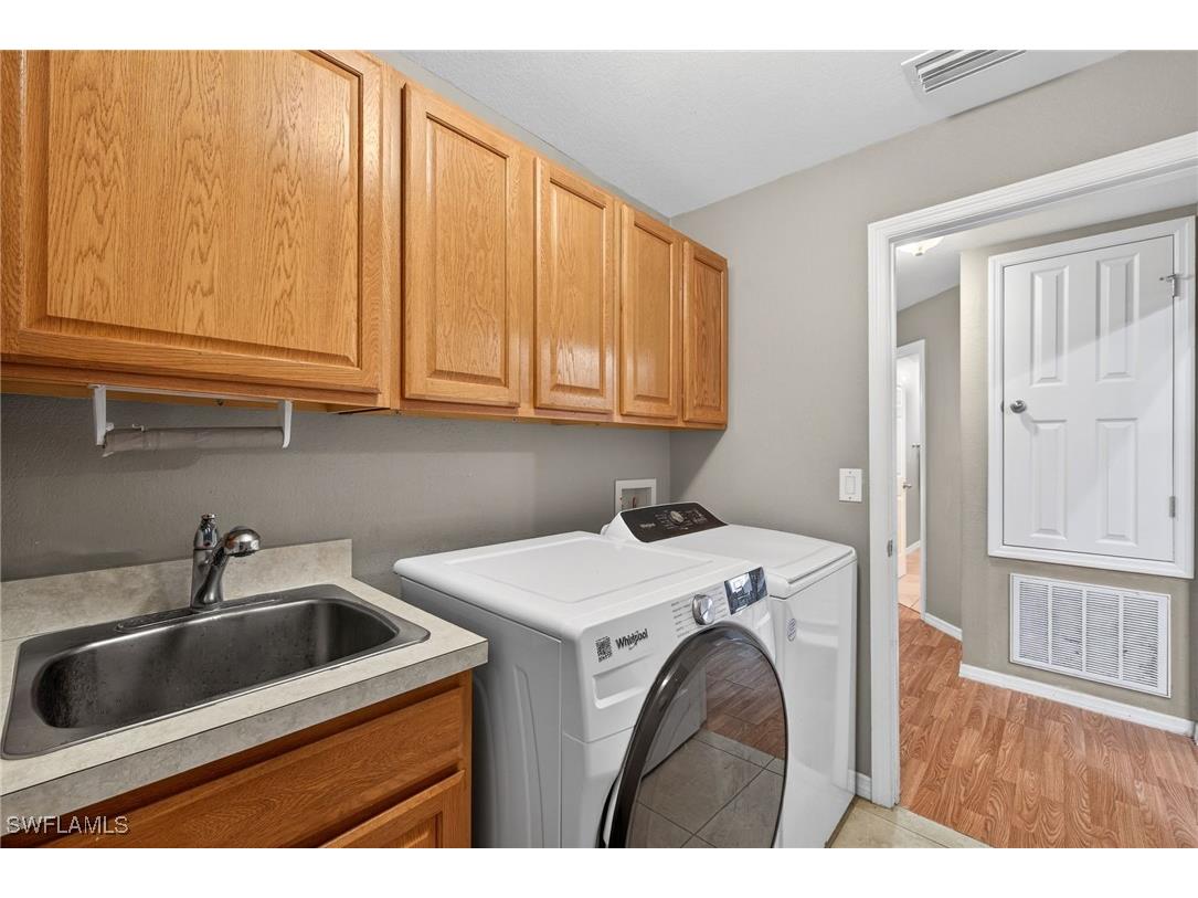 2004 NW 23rd Terrace Cape Coral FL 33993 225083485 image32