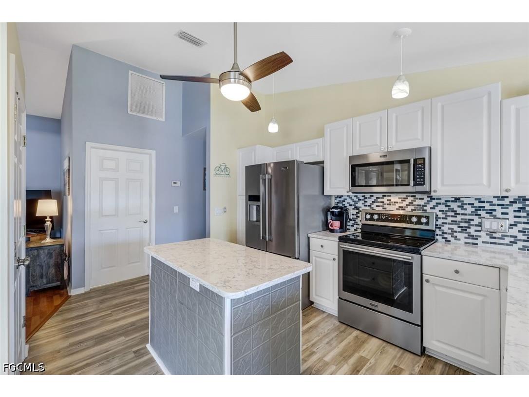 2004 SE 8th Avenue Cape Coral FL 33990 2026018352 image12