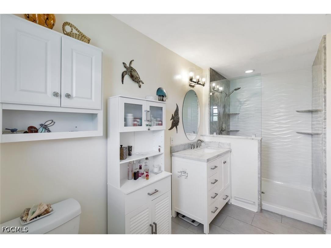 2004 SE 8th Avenue Cape Coral FL 33990 2026018352 image19
