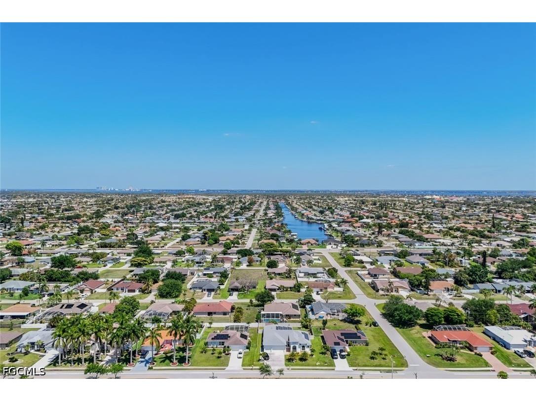 2004 SE 8th Avenue Cape Coral FL 33990 2026018352 image37