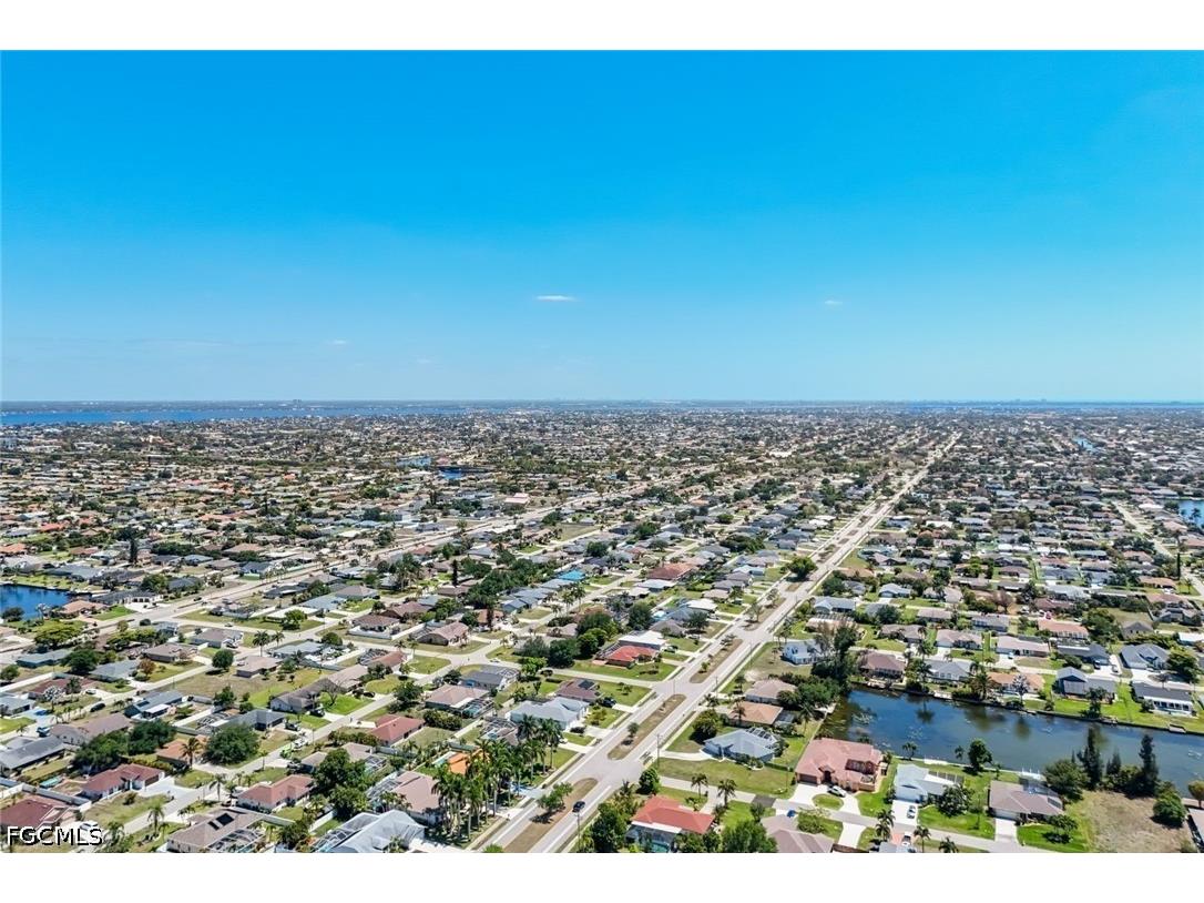 2004 SE 8th Avenue Cape Coral FL 33990 2026018352 image42