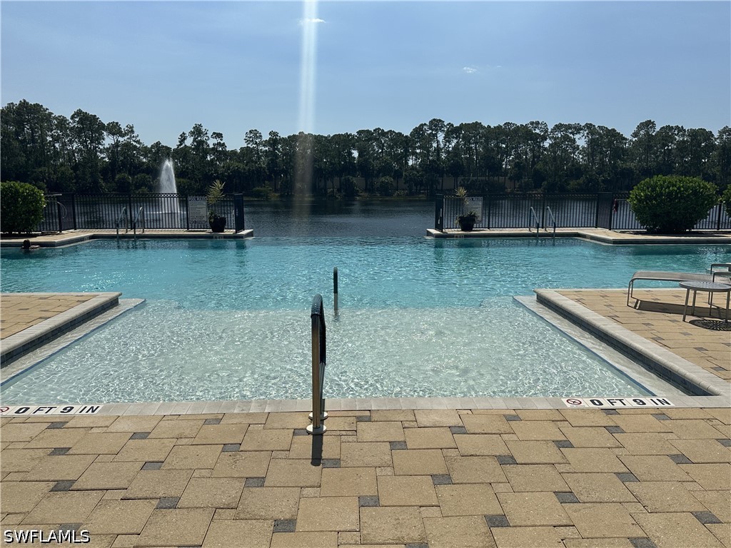 2004 Tarpon Bay Drive N #101 Naples FL 34119 226017105 image1