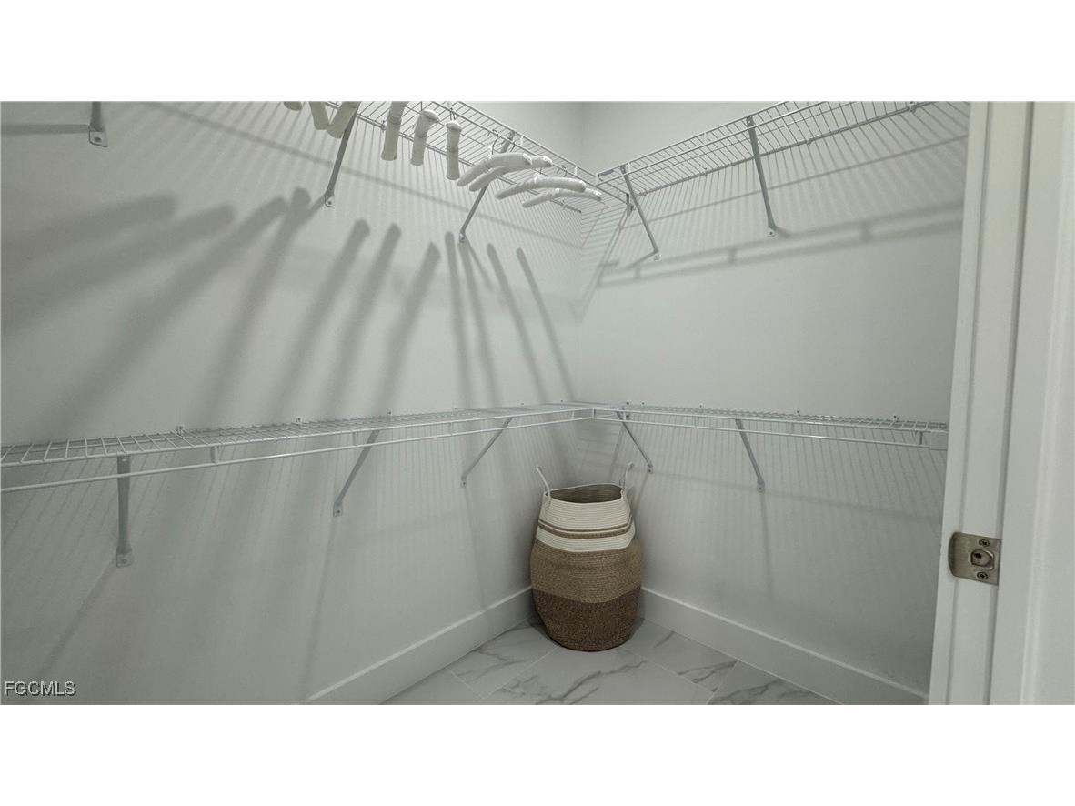 2004 Tropicana Parkway W Cape Coral FL 33993 2025010309 image15