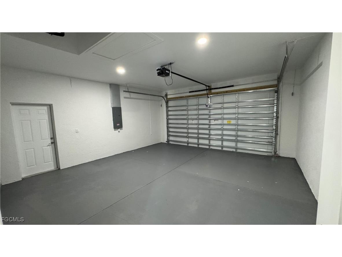 2004 Tropicana Parkway W Cape Coral FL 33993 2025010309 image19