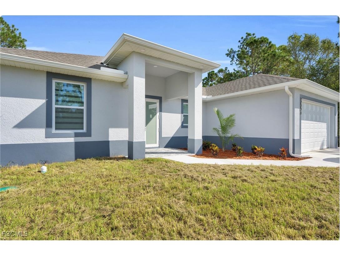 2004 W 17th Street Lehigh Acres FL 33972 2025012031 image4