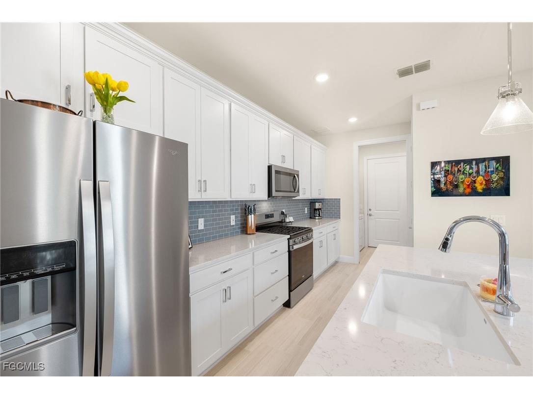 20040 Kingmont Drive Estero FL 33928 2026003156 image13