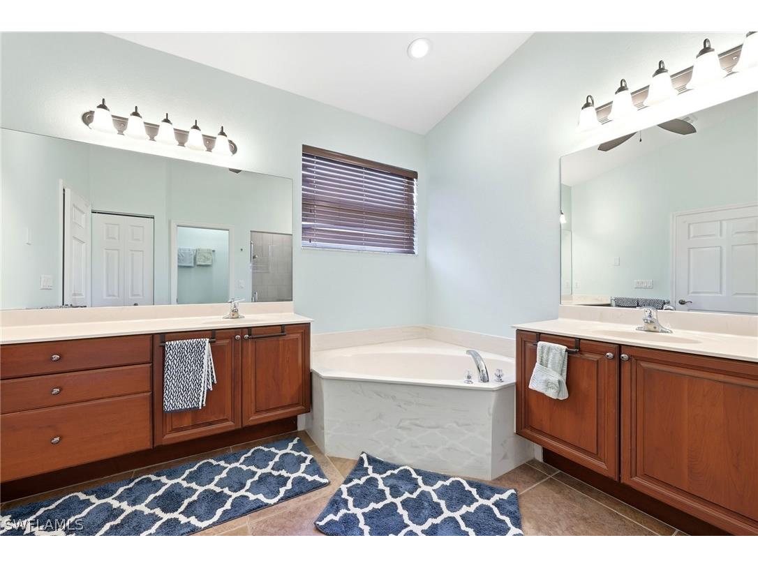 20047 Castlemaine Avenue Estero FL 33928 226006380 image15