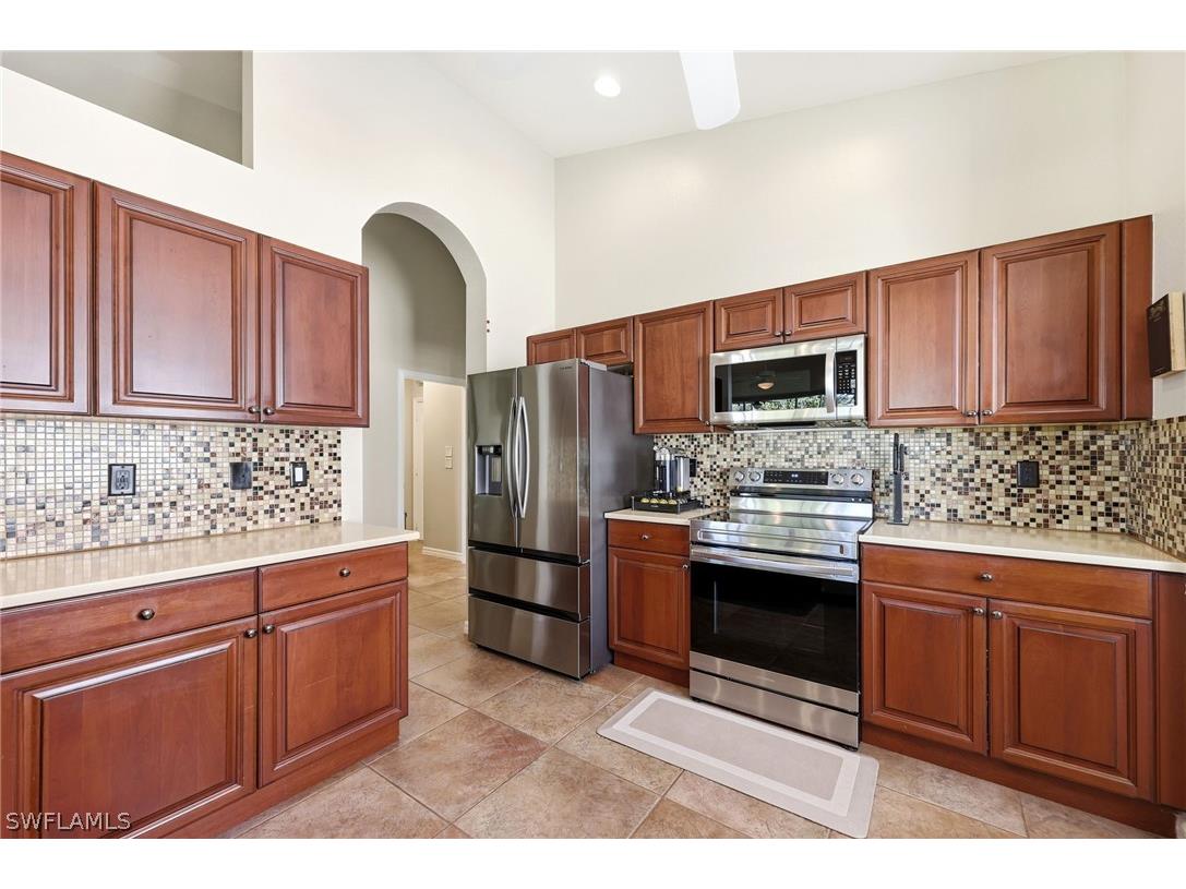 20047 Castlemaine Avenue Estero FL 33928 226006380 image4