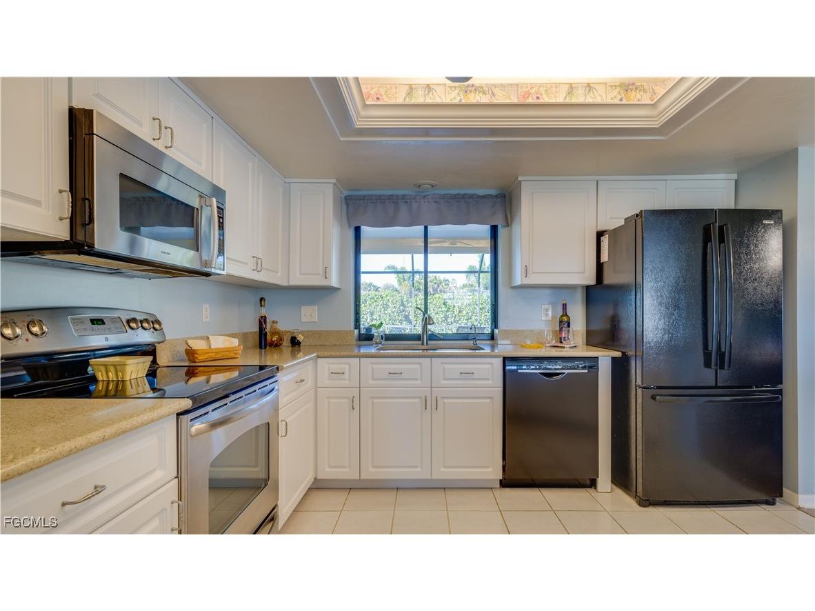 2005 Bolado Parkway Cape Coral FL 33990 2025020340 image1