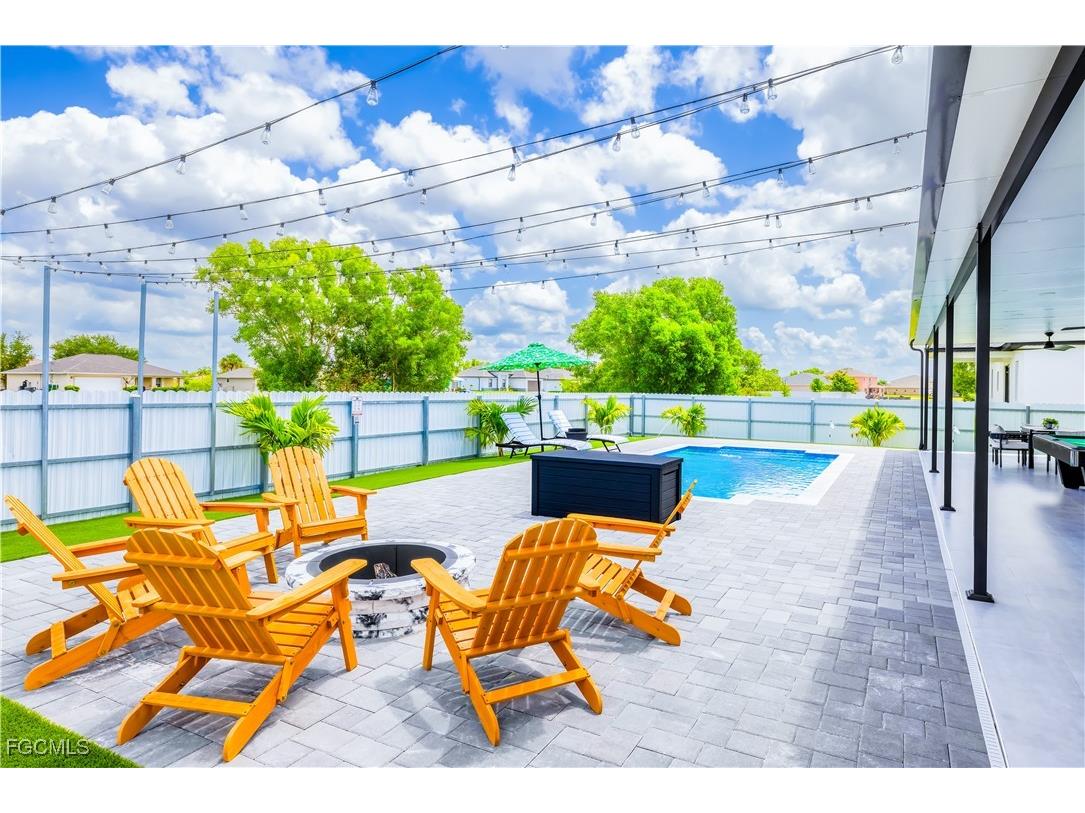 2005 Diplomat Parkway W Cape Coral FL 33993 2025016633 image28