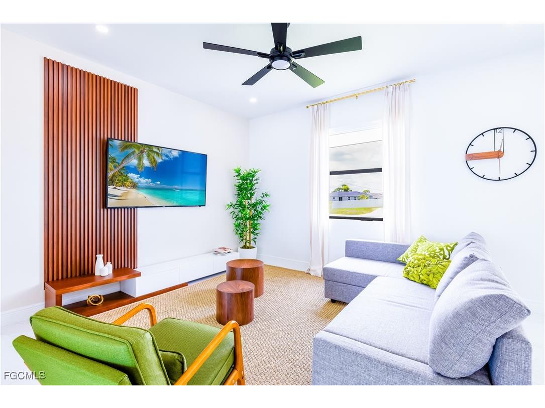 2005 Diplomat Parkway W Cape Coral FL 33993 2025016633 image3