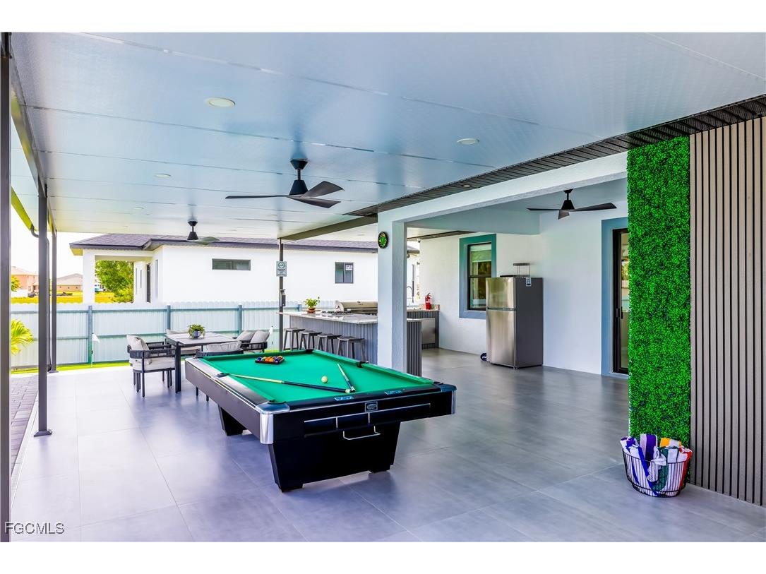 2005 Diplomat Parkway W Cape Coral FL 33993 2025016633 image40