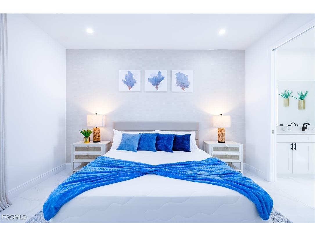 2005 Diplomat Parkway W Cape Coral FL 33993 2025016633 image8