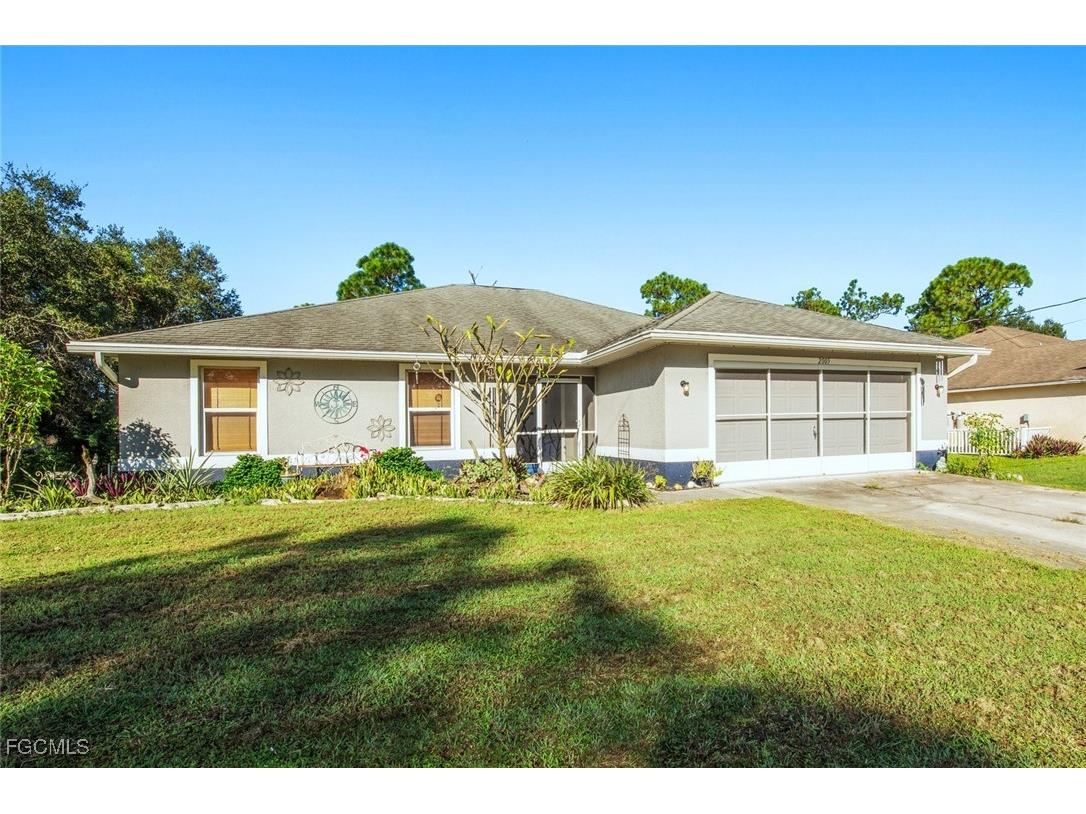 2005 Mcarthur Avenue Alva FL 33920 2025015608 image2