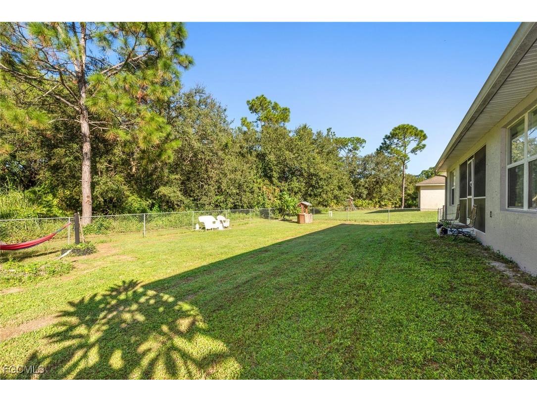 2005 Mcarthur Avenue Alva FL 33920 2025015608 image30