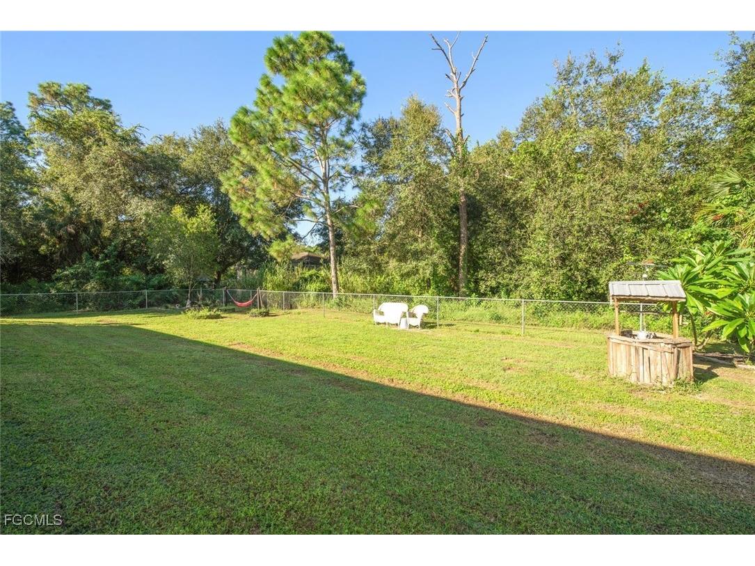 2005 Mcarthur Avenue Alva FL 33920 2025015608 image31