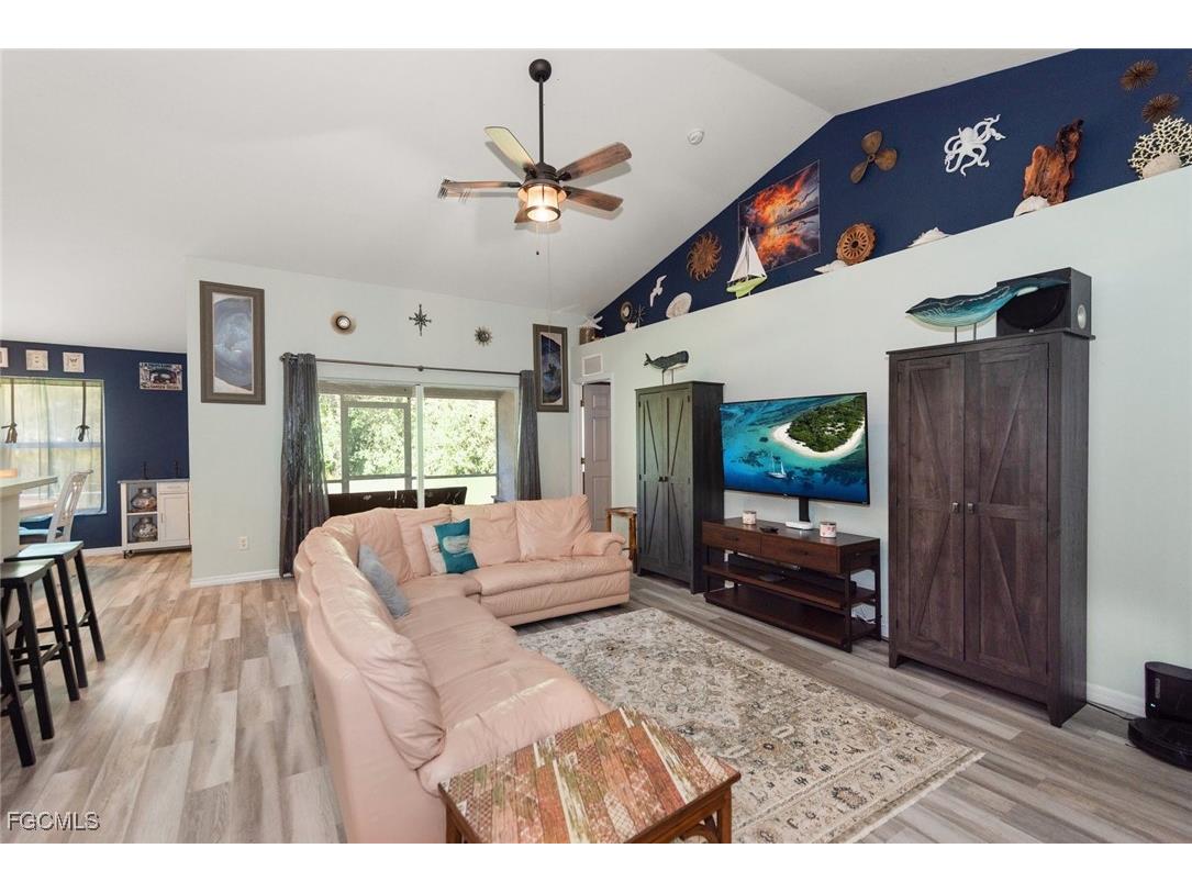 2005 Mcarthur Avenue Alva FL 33920 2025015608 image4