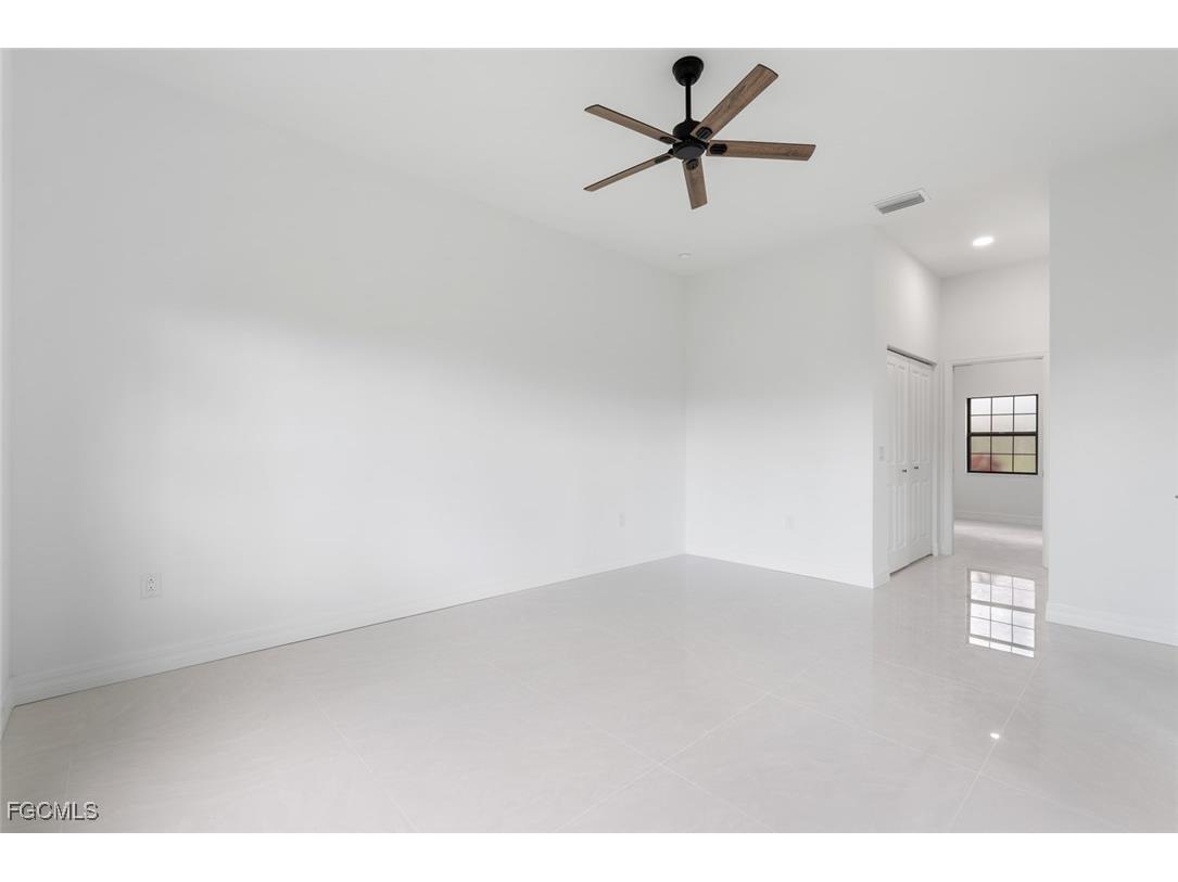 2005 NW 18th Street Cape Coral FL 33993 2025011494 image18