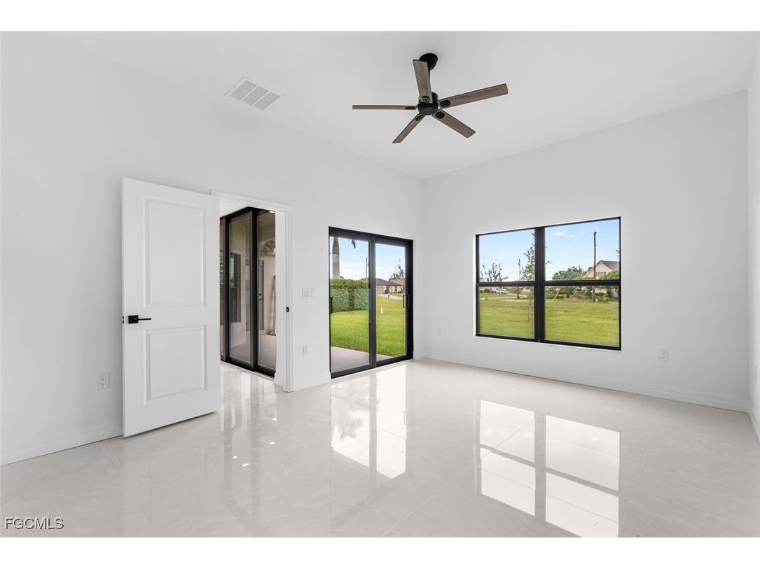 2005 NW 18th Street Cape Coral FL 33993 2025011494 image20