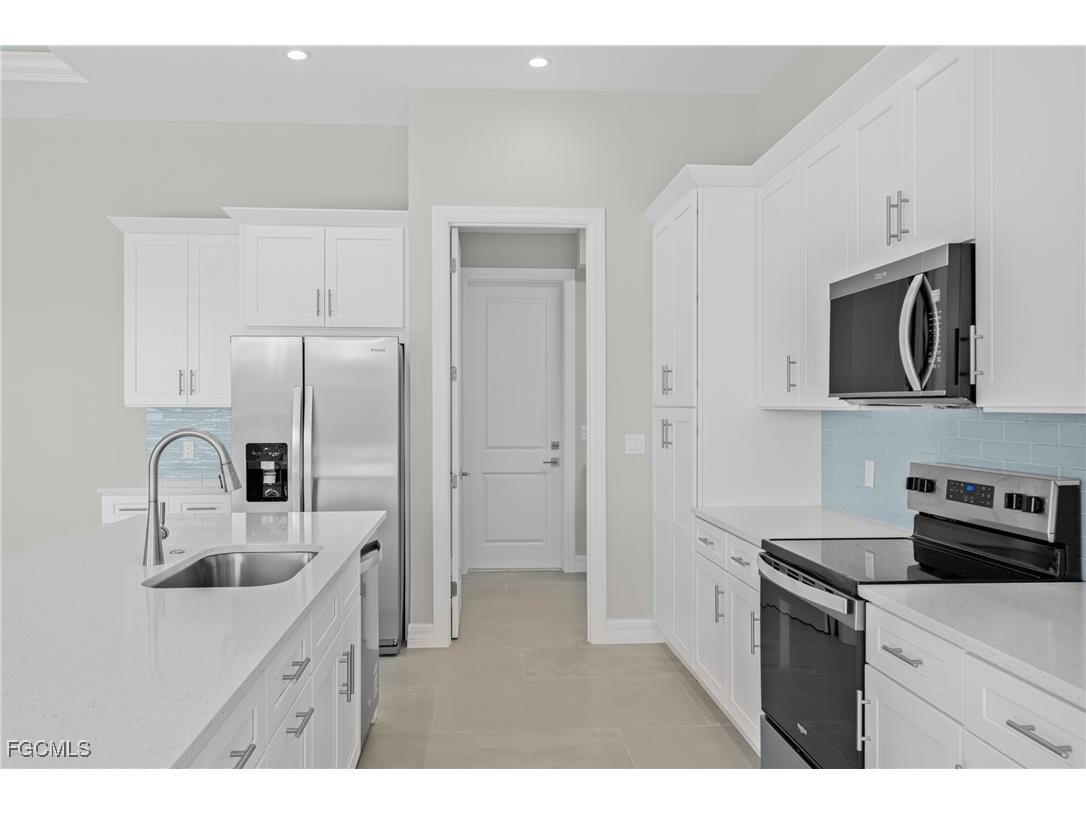 2005 NW 32nd Court Cape Coral FL 33993 2025019049 image20