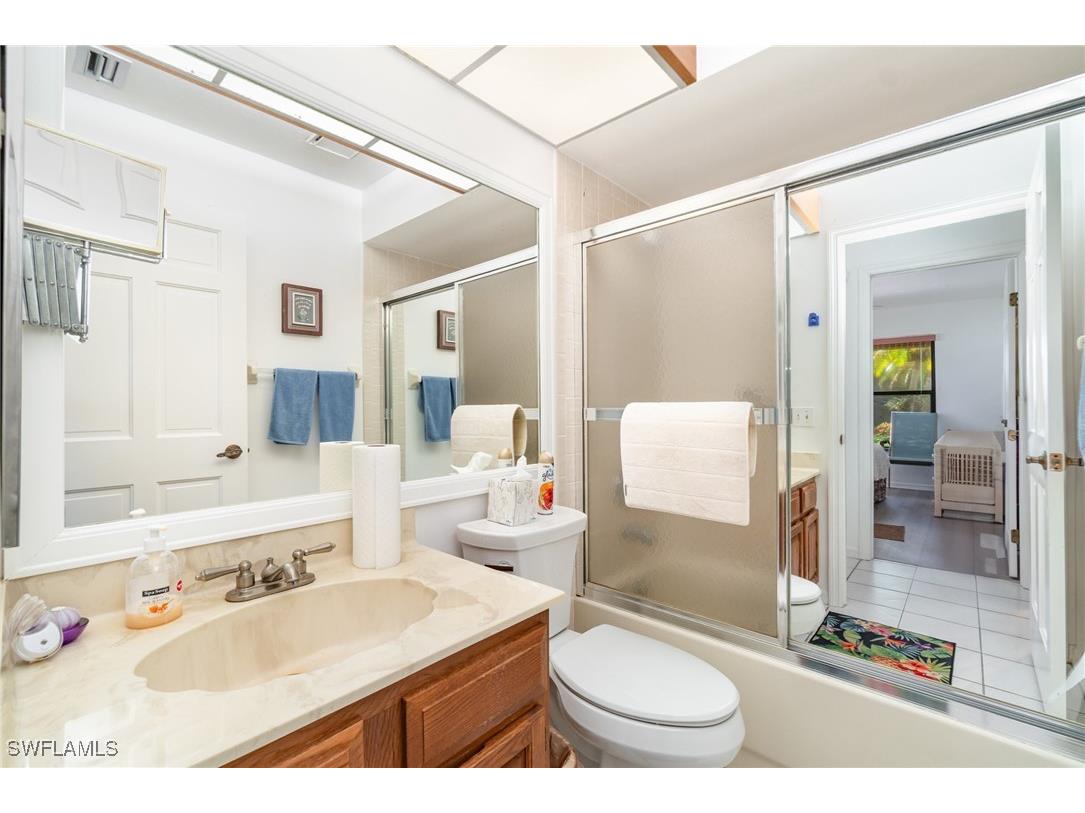 2005 Pine Isle Lane Naples FL 34112 225070453 image11