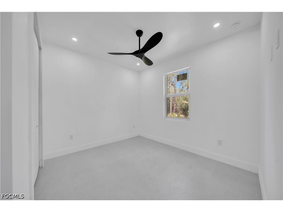 2005 Robert Avenue Alva FL 33920 2026020535 image18