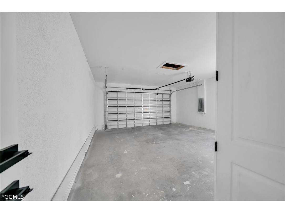 2005 Robert Avenue Alva FL 33920 2026020535 image21