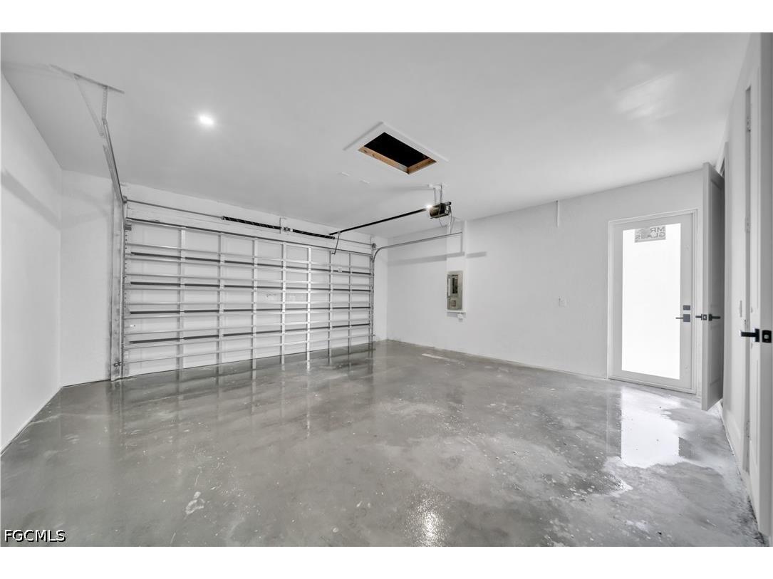 2005 Robert Avenue Alva FL 33920 2026020535 image22