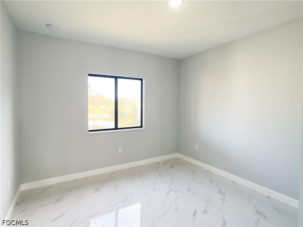 2005 SW 2nd Terrace Cape Coral FL 33991 2026021048 image10