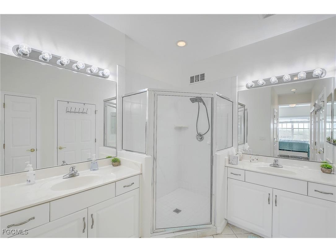 20051 Sanibel View Circle #303 Fort Myers FL 33908 2025009676 image16