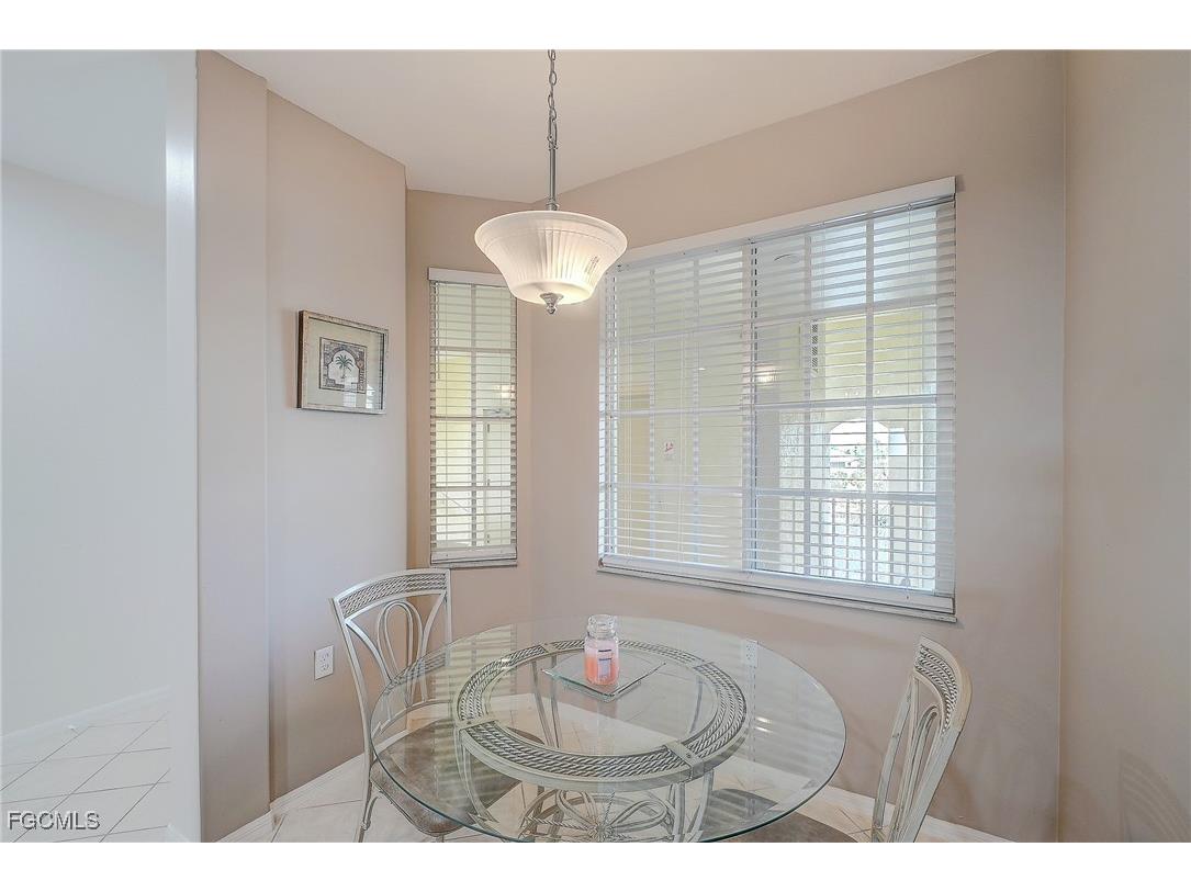 20051 Sanibel View Circle #303 Fort Myers FL 33908 2025009676 image6