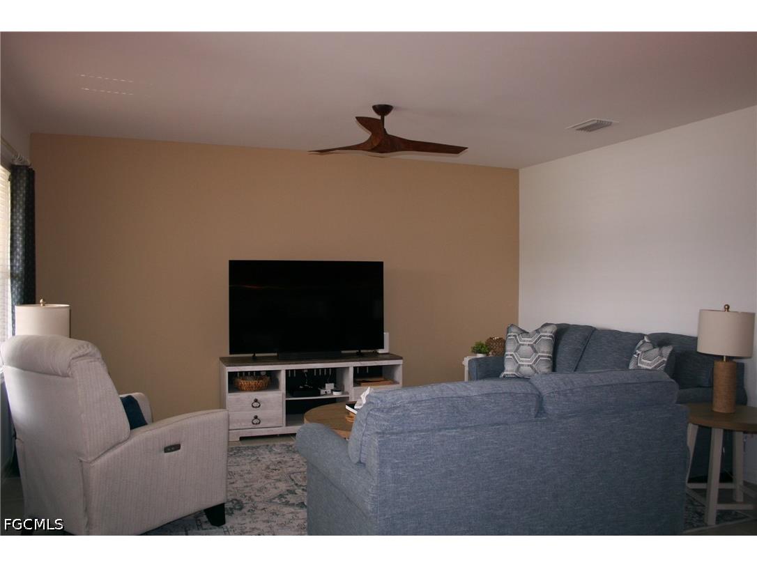 20056 Sweetbay Drive North Fort Myers FL 33917 2026017566 image9