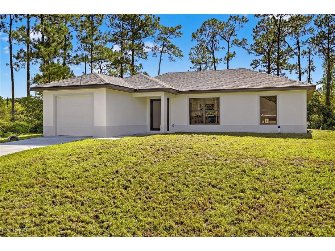 2006 Mcarthur Avenue Alva FL 33920 2025005900 image1