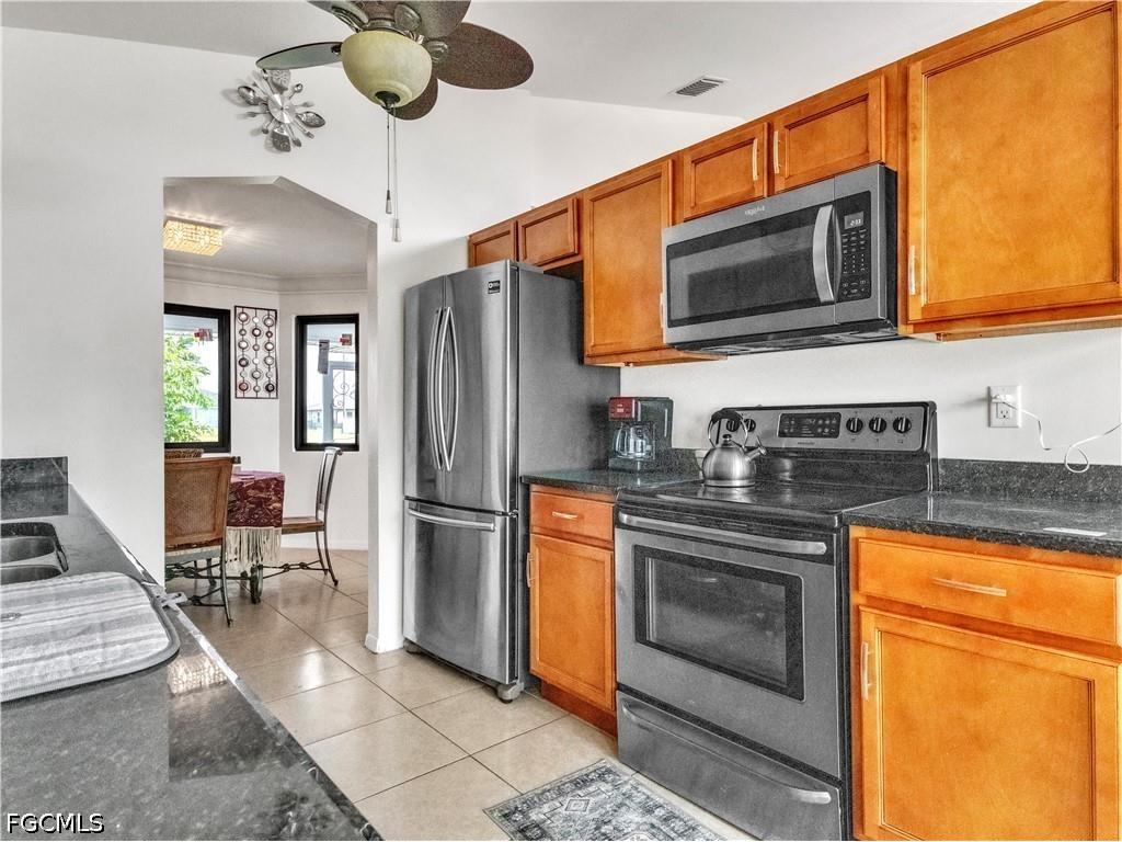 2006 NE 15th Terrace Cape Coral FL 33909 2026025085 image3