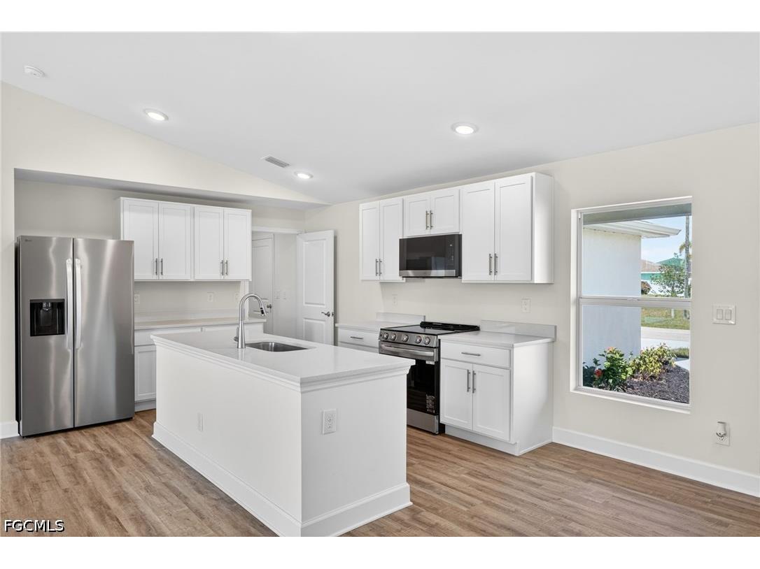 2006 NW 13th Place Cape Coral FL 33993 2026025486 image4