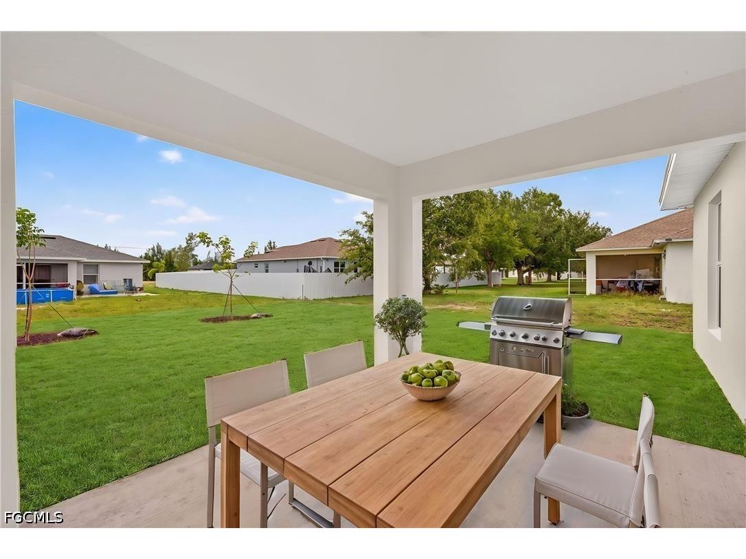 2006 NW 16th Place Cape Coral FL 33993 2026024956 image7