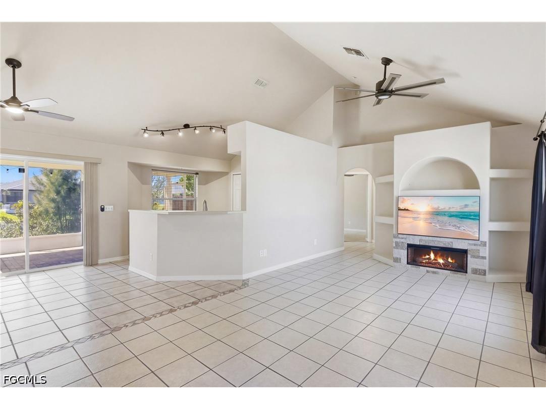 2006 NW 21st Avenue Cape Coral FL 33993 2026014388 image9