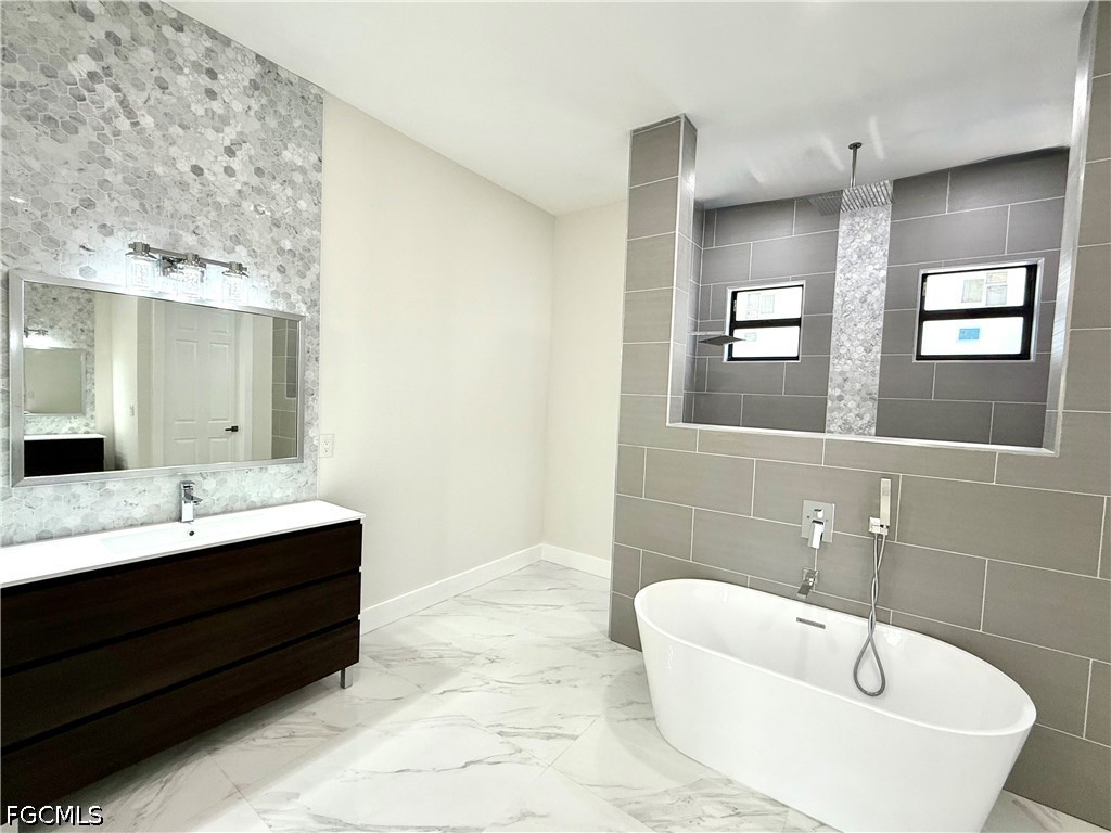 2006 NW 21st Street Cape Coral FL 33993 2026019562 image13