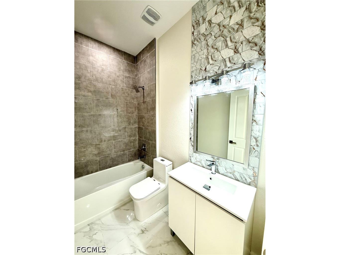 2006 NW 21st Street Cape Coral FL 33993 2026019562 image7