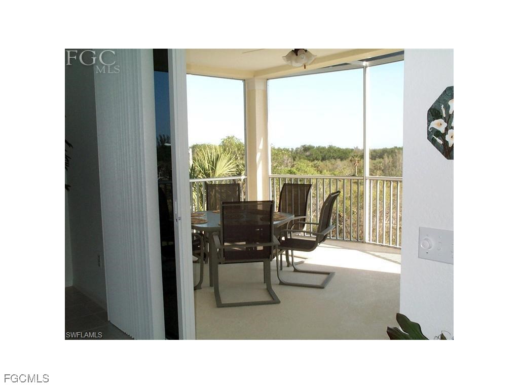 20061 Sanibel View Circle #203 Fort Myers FL 33908 2025000370 image12