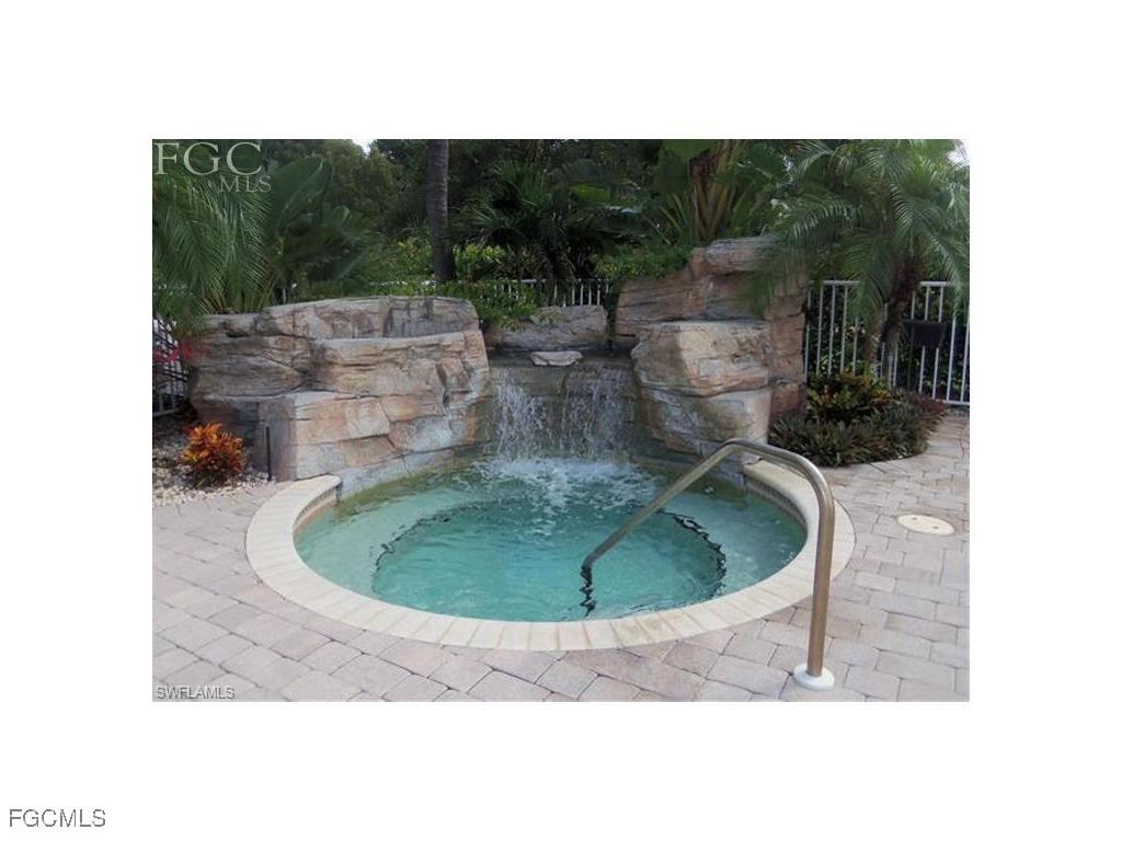 20061 Sanibel View Circle #203 Fort Myers FL 33908 2025000370 image14