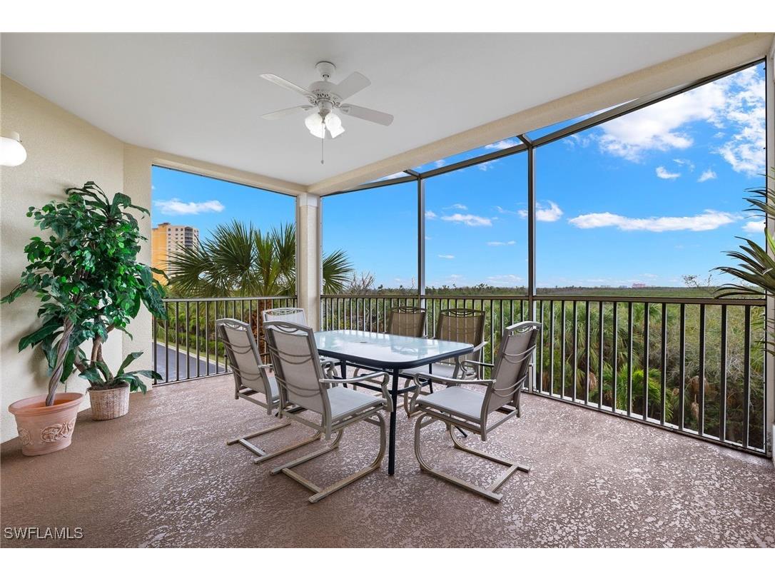 20061 Sanibel View Circle #203 Fort Myers FL 33908 225084985 image1