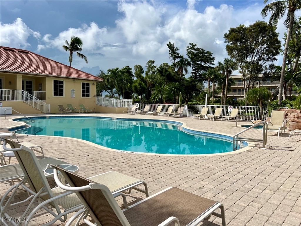 20061 Sanibel View Circle #204 Fort Myers FL 33908 2025005998 image14