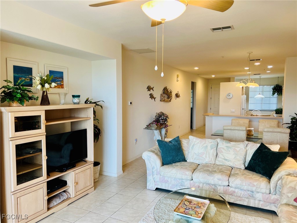 20061 Sanibel View Circle #204 Fort Myers FL 33908 2025005998 image7